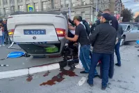 Все винище разлили!