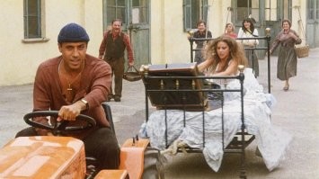 Строптивый, наверное, кран использовал.