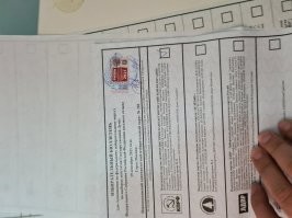 Иду уже с утра сегодня будут выбора. По дороге на работу. Пол часа прождал, но самый первый. Не ведро.