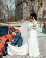 А я Яву нежно тряпочкой протру..