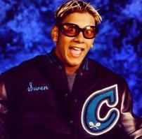 Куртка поименована - Сурен. Сначала подумал ошибся, присмотрелся, так и есть - Сурен.