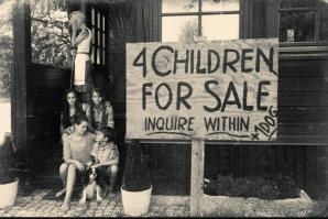 А чего им улыбаться-то? Продать же могут в любой момент, и не обязательно "доброму дяденьке-извращенцу", который будет просто трахать. Может оказаться, что продали "на мясо"...