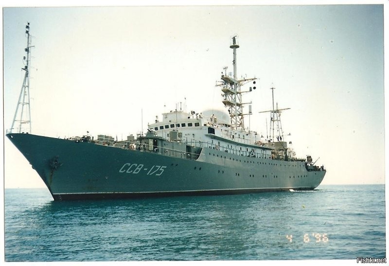 В честь разведчика Виктора Леонова назван корабль разведки на СФ