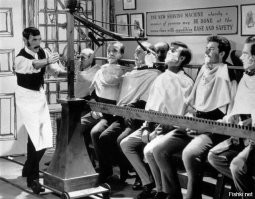 Детские оконные клетки и 13 других интересных изобретений из прошлого