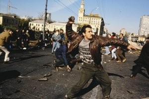 Интересно, а почему в этом списке отсутствует российский майдан 1993-го года, война и нищета! 

И почему нет призыва об этом помнить в адрес тех, кто майдаунов местного пошиба всячески поощряет?

За что, например, дважды государственному преступнику ельцину построен алкаш-центр? И за какие такие "заслуги" путин его наградил орденом за заслуги перед Отечеством?