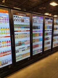 Я так понимаю в этом магазине не слышали о прозрачных стёклах?