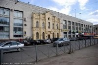 Напомнило: Финляндский вокзал в СПб.