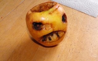 Аналитики подсчитали, сколько нужно работать в разных странах, чтобы купить iPhone 13