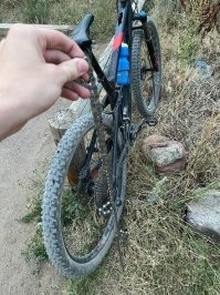 14. «Я сломал цепь, будучи в восьми километрах от дома, и начинается дождь»
Вози с собой выжимку цепи.