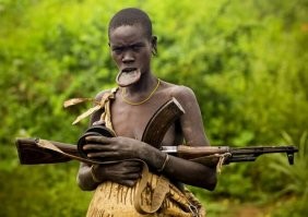 Ученики старшей школы в США создали петицию, в которой попросили вернуть рабство