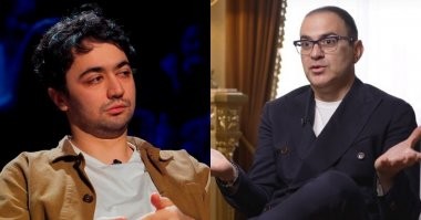 Это хрен смотрит на Мартиросяна как на экскременты.