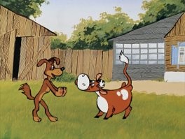 Пес потом еще дрессировать теленка будет