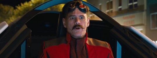 Джим Керри - 
Эйс Вентура 1993г 
Доктор Роботник (соник) - 2020
Хватит стареть, Джим... Это уже не смешно