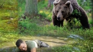 Когда как. Как правило, сначала жутковато, потом жидковато.  Всякое бывает.