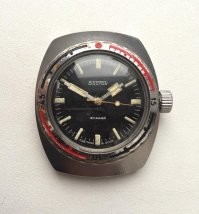 Достались от дедушки. Храню с 2003 года.