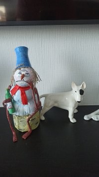 А я троллю своих друзей такими примитивными куклами)))
