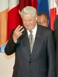 4 бутылки в день, а больше не надо...