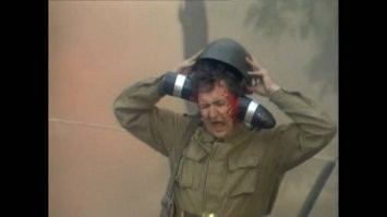 Забавные демотиваторы на разные темы