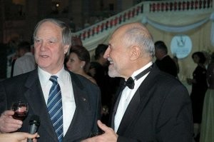 Юрию Сенкевичу и вот этим двоим на фото огромное спасибо за мое интересное детство!