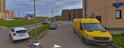 Для выезжающих с парковок там знаки