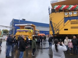 Интересные факты о гигантском карьерном самосвале БелАЗ