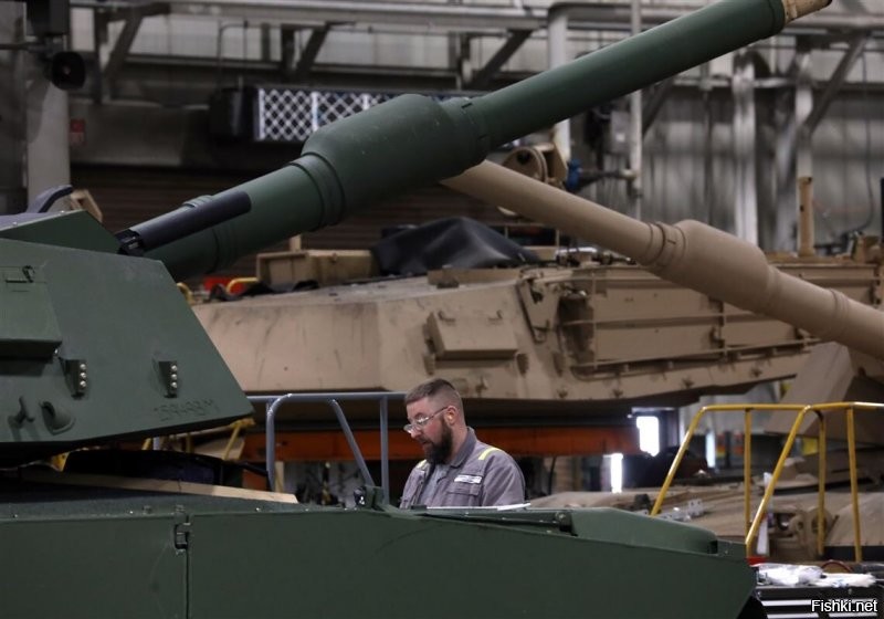 Этот завод должен был закрыться в 90е годы и в 2012 году, однако он выжил. более того правительство США в 2017 году выделило средства на производство 317 боевых машин и увеличение производства в Лиме, крупнейшем городе в округе. Сейчас на заводе General Dynamics работает около 600 человек, а еще 350 человек будут трудоустроены в ближайшее время. Сварщики, инженеры и операторы машин все востребованы.

Так что, всё у этого завода хорошо!