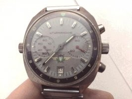 Были такие часы, сносу им не было, носил с 87 по 93, в драке приказали долго жить, разбили от слова совсем(( Поехал покупать на завод часовой, не помню, вроде Салют, на Белорусской, купил командирские, но они были полное Г.. развалилась быстро..