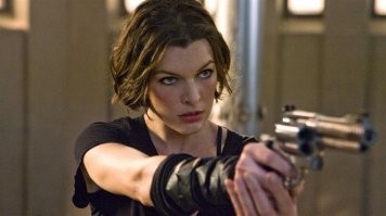 Йовович например.