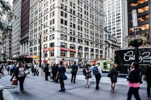 Ты это россиянам заливай, или ты слепой или лжец.