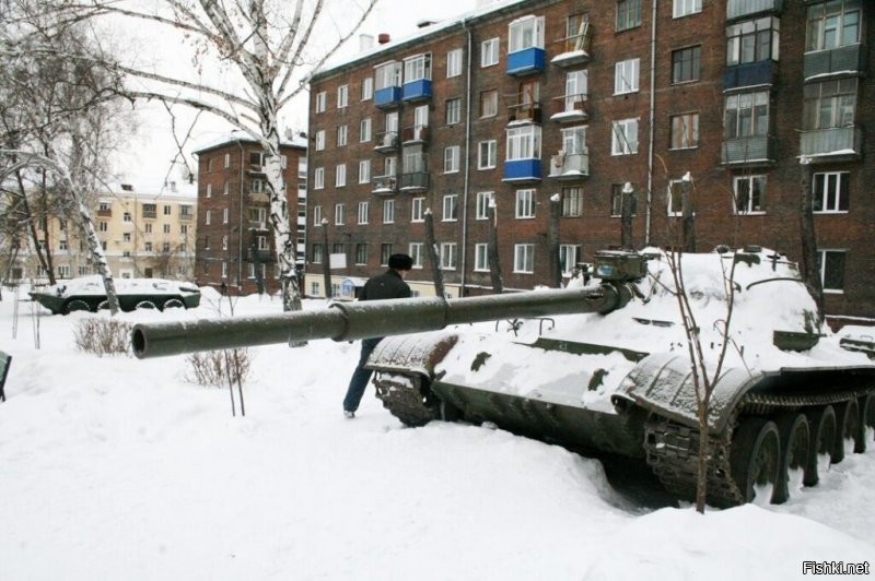Может быть, но наши маленькие танки стоят дома.
