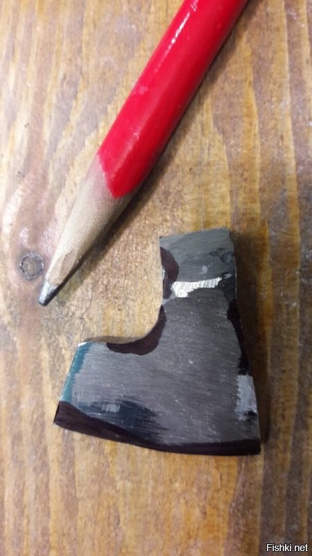 Тоже любим помастерить. От сувениров до декораций делаем все сами: