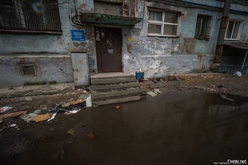 Если в Прибалтике всё так плохо, зачем ты там живёшь?
Переезжай к нам в Россию, у нас хорошо.
.
Лови от жизни кайф :)))))