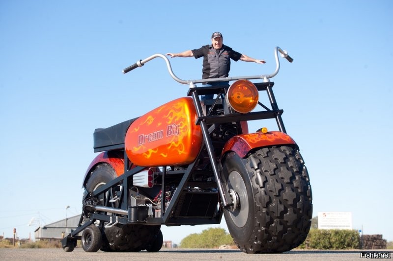 Roadog — самодельный мотоцикл-монстр весом в полторы тонны