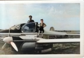 Л-200 на аэродроме Б.Мартыновка. 1966 год