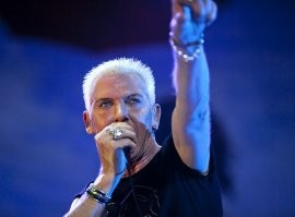 В Москве Bentley выехал на перекрёсток и сбил скутериста