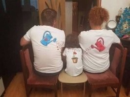 Тот момент когда папе лучше не садится справа:)