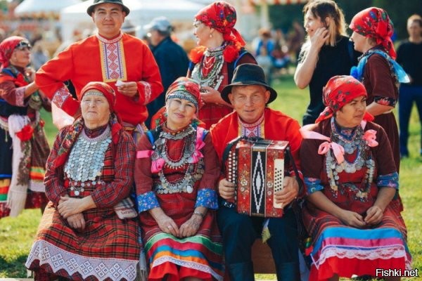 "Воть   Ж., собир., "удмурты" – народ финно-угорского происхождения, проживающий на территории Вятск., Перм., Казанск. губ."