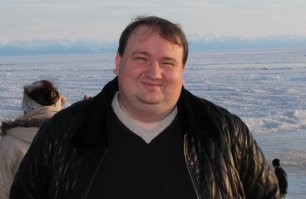 А что же фото "бизнесмена" не выложили? Страна должна знать своих героев в лицо.