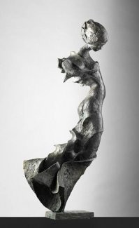 "Цирк уродцев": новые скульптуры в Нижегородской области стали посмешищем