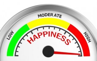 Счастьёметром)))).