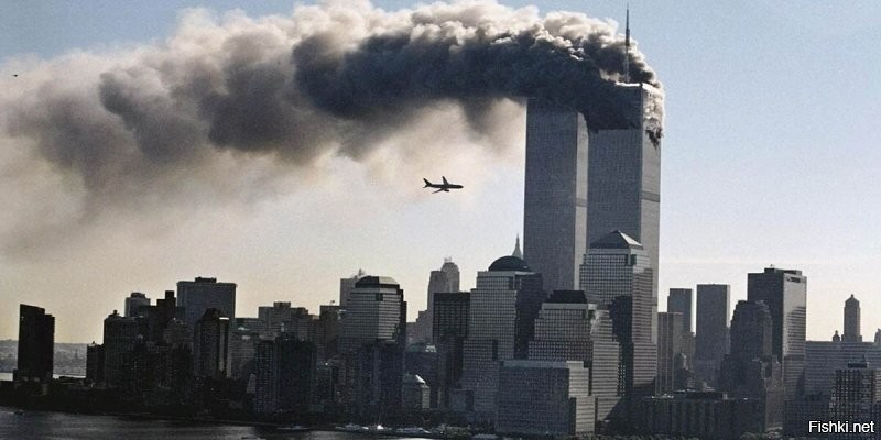 низколетящий самолётик- мировая проблема с сентября 11 года.   с этим надо что то делать