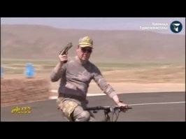 Да-да-да. И десятки шайб "забитых" в игре против профессиональных хоккеистов высшего уровня, тоже результат безграничного таланта)))) . Вот тебе еще парочка с хорошей физической формой и балансом.