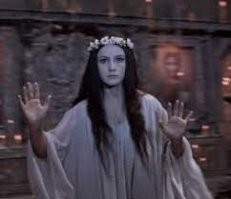 Для меня самое страшное было когда панночка вокруг Хомы бегала, а за круг не могла заступить.. Нет ничего страшнее, чем красивая хрупкая женщина «с пулей в голове»
Ну и слеза, конечно.. Там вообще много жутких моментов было.
Уже столько лет с детства прошло, а до сих пор этот фильм ни разу не пересматривал