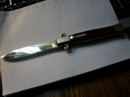 Первого нет ,брату отдал.