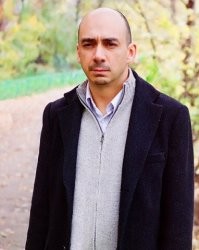 Группа "Shah". Антон Гарсия (Бывший вокалист,56 лет)сейчас пишет музыку к мультикам, фильмам и сериалам