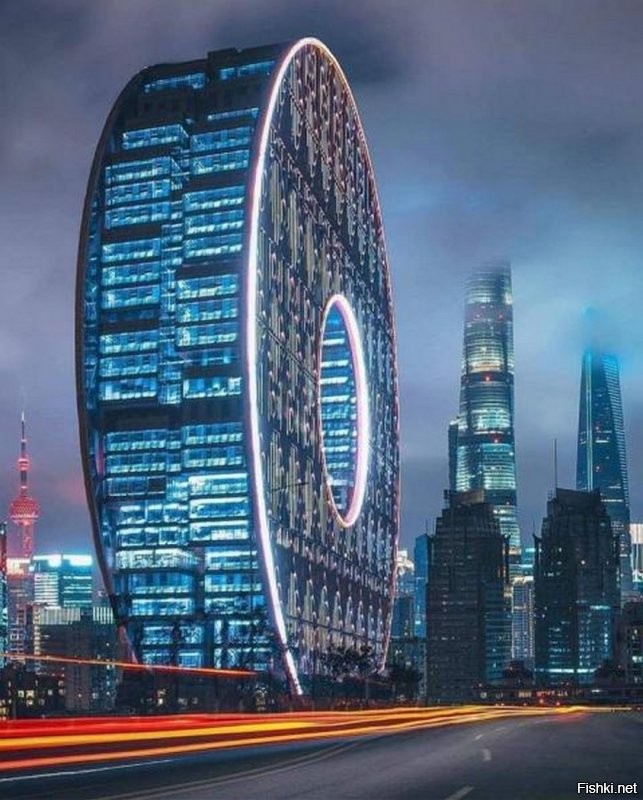 Маловато будет. Таких зданий по миру огромное множество. Вот ещё 10-ка:
1. Здание национального совета по развитию рыболовства, Хайдерабад, Индия.
2. Выставочный центр Wuxi Wanda Cultural Tourism City Exhibition Center в городе Уси в провинции Цзянсу. Китай.
3. Здание Селфриджес, Бирмингем, Великобритания.
4. Настольный теннис популярен в Китае. Видимо, любят его и архитекторы. Они решили построить здание, напоминающее ракетку.
5. Главный бахайский храм Индии.
6. Национальная библиотека (Минск, Беларусь)
7. Здание-корзина в городке Ньюарк. США.
8. Центральная библиотека (Канзас-сити, штат Миссури, США)
9. «Дом Роберта Рипли»(Ниагара Фолс, Канада). «Дом Рипли» в Орландо – иллюстрация на тему не технической революции, но природной стихии. Этот дом был построен в память о землетрясении силой в 8 баллов, которое случилось здесь в 1812 году. Сегодня якобы треснувшее здание признано одним из самых часто фотографируемых в мире.
10. Башни «Абсолют» (Канада) Они могут претендовать на нечто большее, чем просто эффективное жилье. Благодаря конструктивным особенностям непрерывные балконы окружают все здание, устраняя вертикальные барьеры, традиционно используемые в архитектуре высотных зданий.
 И напоследок бонус:  «Монета удачи» высотой в 140 метров. Своим внешним видом здание напоминает китайскую монету удачи, только очень большого размера. Гуанчжоу (Китай).