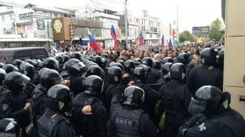 вот космический мусор. его надо убрать в первую очередь