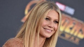 Она не первая...
Запах женщины: Гвинет Пэлтроу выпустила свечи с ароматом своей вагины