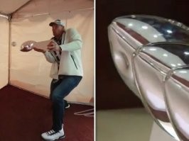 В американском футболе главный приз - Трофей Ломбарди (Lombardi Trophy). Команда-победитель получает его каждый год.
А еще есть выдающийся игрок Гронковски (его обычно зовут Гронк), он всегда очень веселый, второго такого не найти. Он в сумме побеждал 4 раза. Несколько лет назад Гронк решил сыграть этим кубком в бейсбол - на кубке осталась вмятина. Зато теперь все в музее эту вмятину в первую очередь хотят увидеть, самый знаменитый кубок!