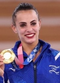 С таким иплом вообще через границу пропускать нельзя)